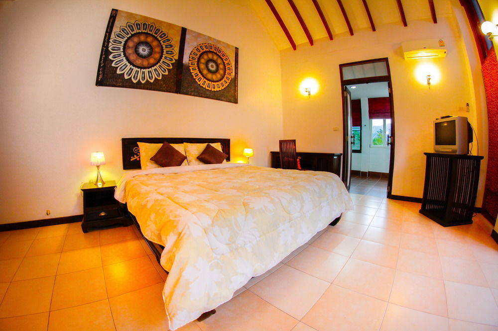 Hotel Baan Saleepai Extérieur photo